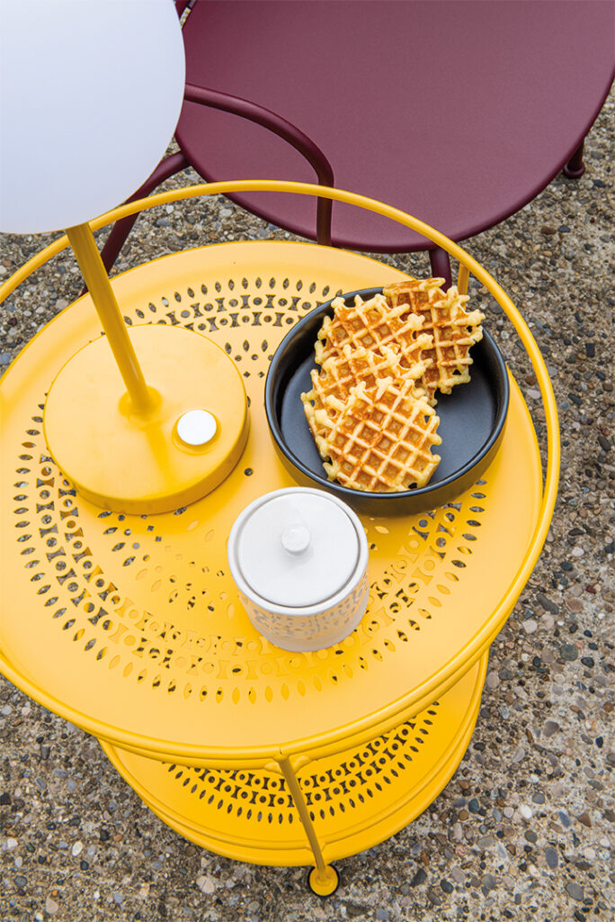 Gartentische 8 GUINGUETTE MIEL MOOON MIEL OCCITANIE VISUEL2022 NICOLAS MATHEUS